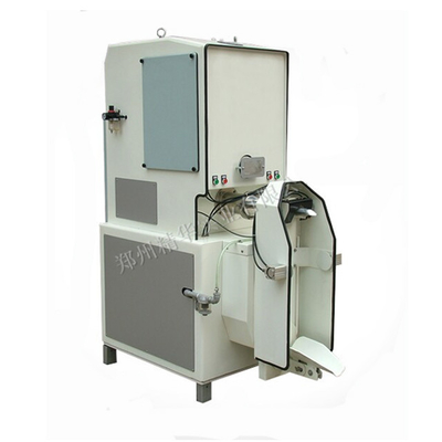 4kw電気カッサバ澱粉のパッキング機械120kg/Hカッサバの打抜き機